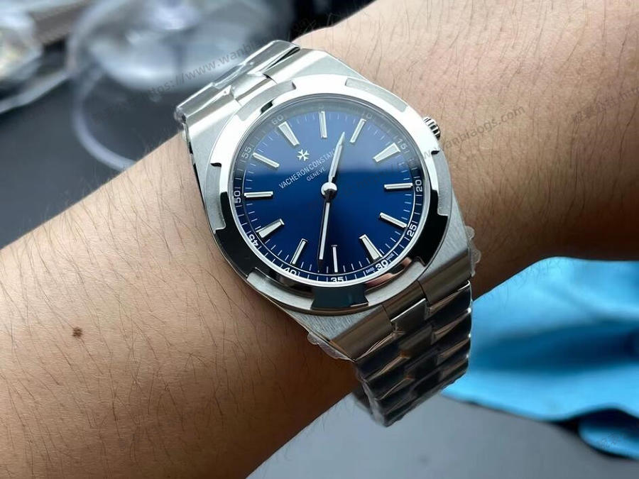 苹果预计明年上半年推出iPhone 17